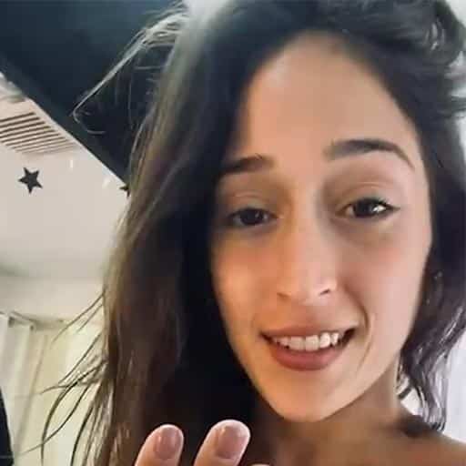 שחר אבורמן- היא שחקנית מוכשרת ורקדנית ידועה בציבור שעבדה לצד הזמרים הגדולים במדינה חלק מהשמות זה נועה קירל, שרית חדד, אייל גולן, עומר אדם, משה פרץ ועוד מה היא מספרת על טיפול הפדיקור הרפואי בנטלי קוסמטיקס?